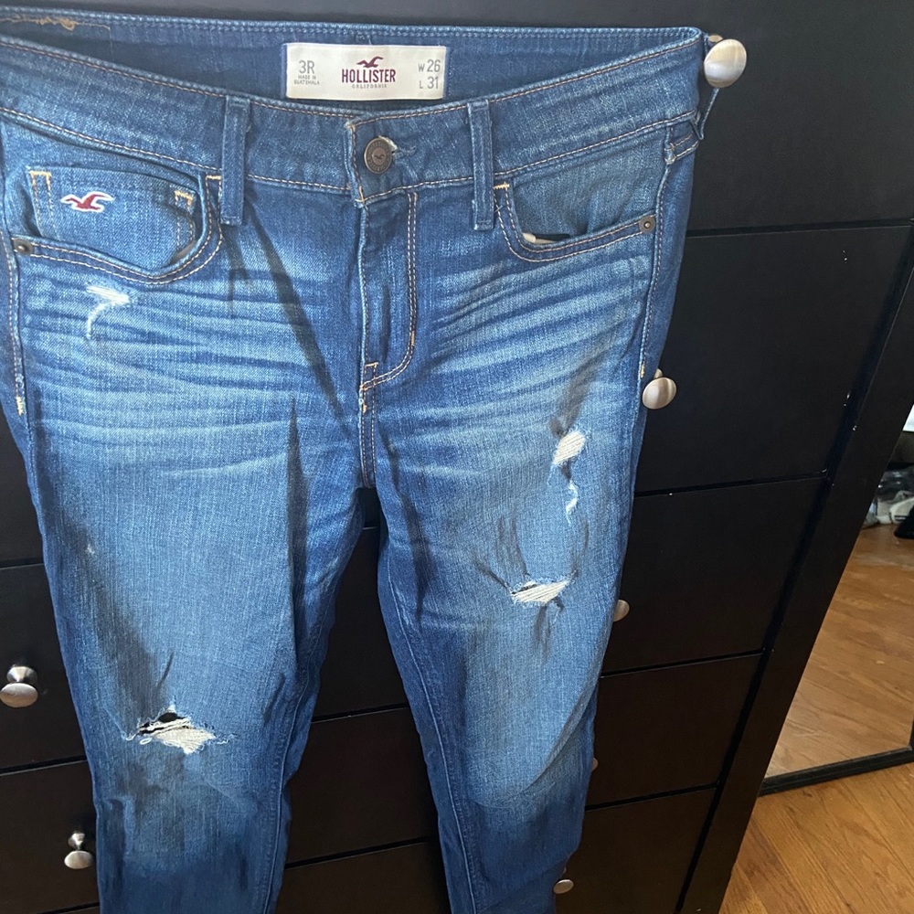 Hollister Ripped Skinny Jeans